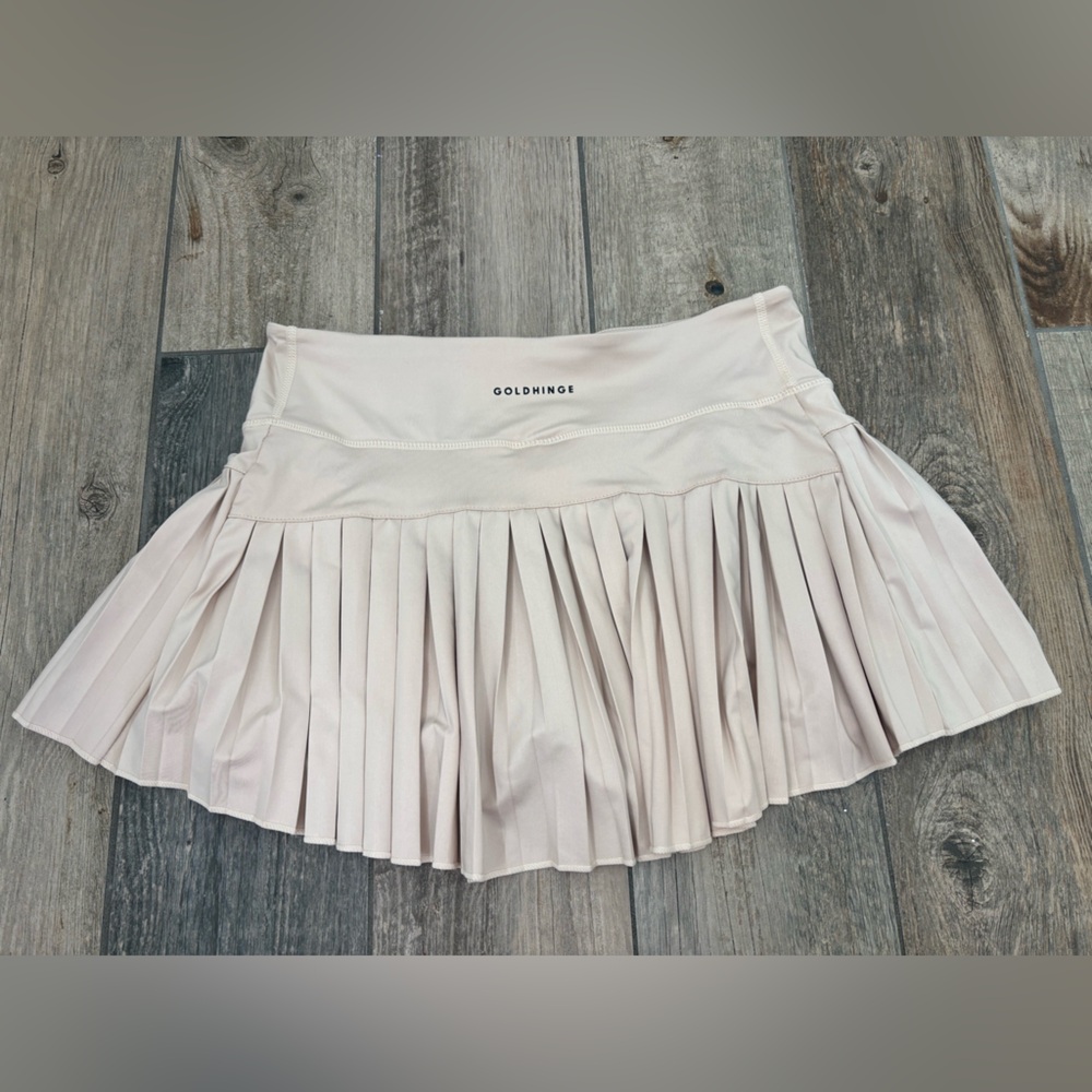 Goldhinge tennis skirt - Picture 3 of 4